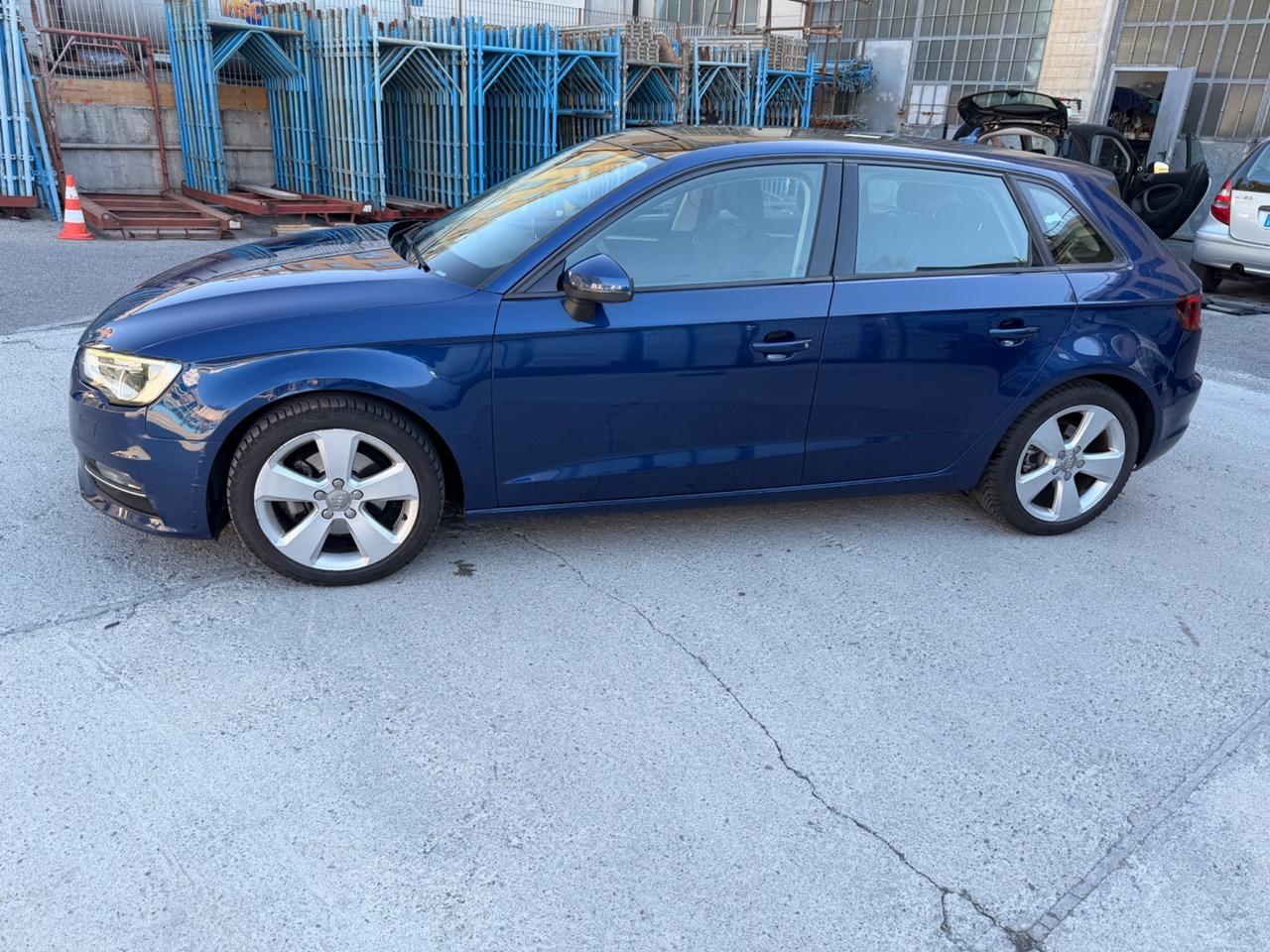 Audi A3 SPB 2.0 TDI quattro Attraction