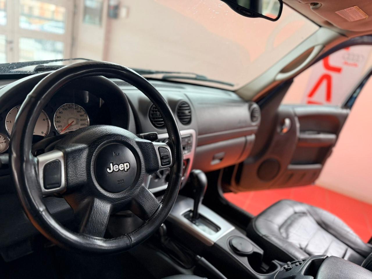 Jeep Cherokee 2.8 CRD Limited