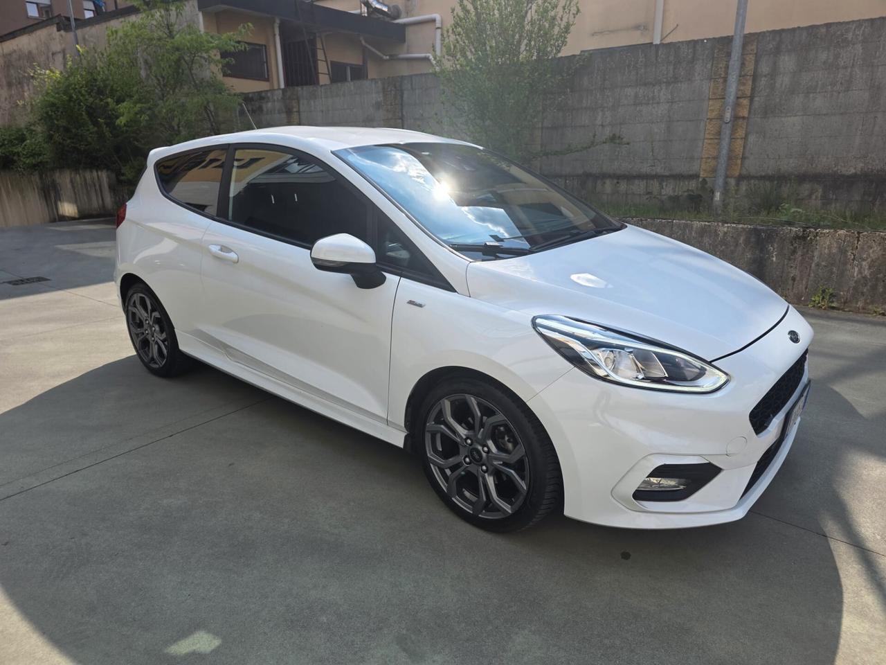 Ford Fiesta 1.0 Ecoboost 100 CV 3 porte ST-Line