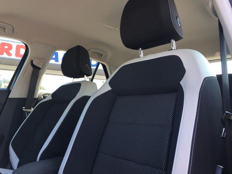 Volkswagen T-Roc 2.0 TDI SCR 150cv DSG Advanced B.M. Technology PARI AL NUOVO