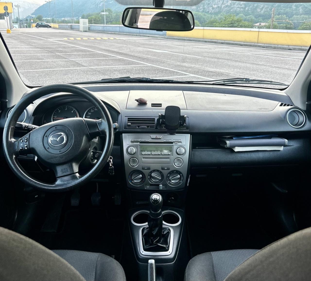 Mazda 2 1.4 TD 5p. Sony Ericsson Neopatentati