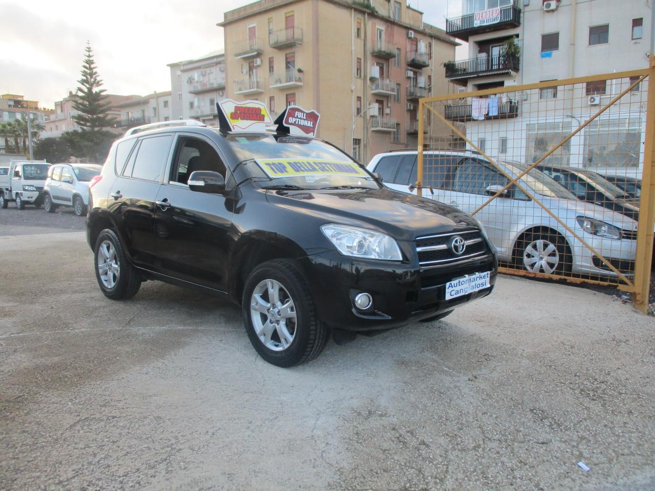 Toyota RAV 4 RAV4 2.2 D-4D 150 CV Luxury 2010
