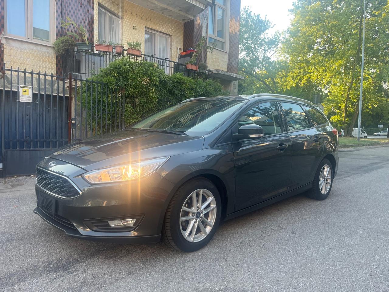 Ford Focus 1.5 TDCi 120 CV Start&Stop Powershift Titanium