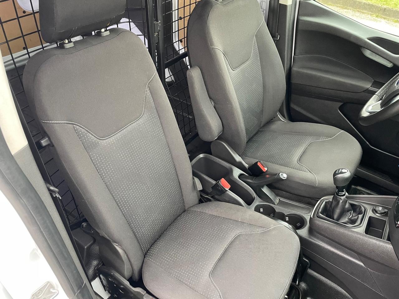 Ford Transit Courier