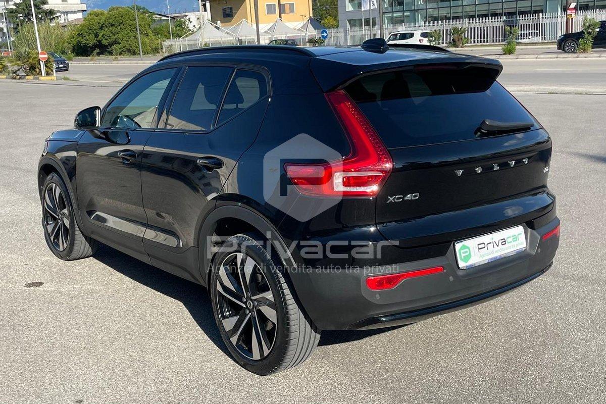 VOLVO XC40 B3 automatico Ultimate Dark