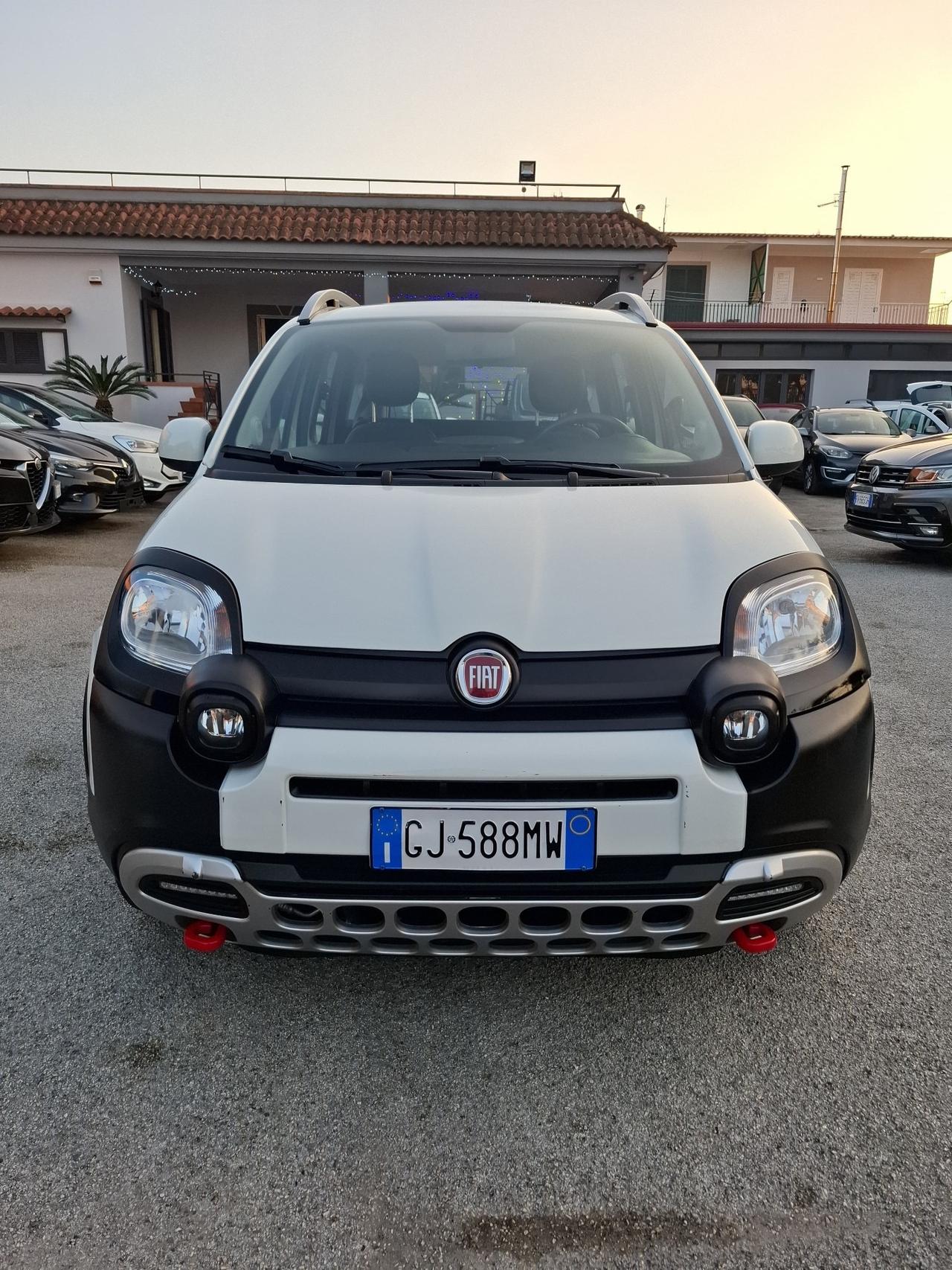 Fiat Panda Cross 1.0 FireFly S&S Hybrid 10.000 km