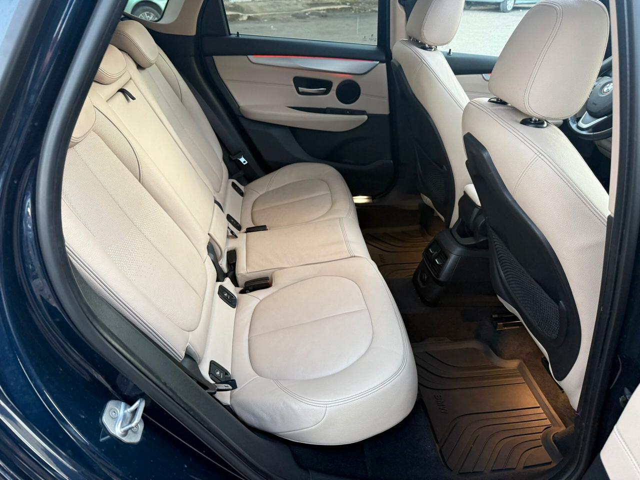 Bmw 220d xDrive Luxury