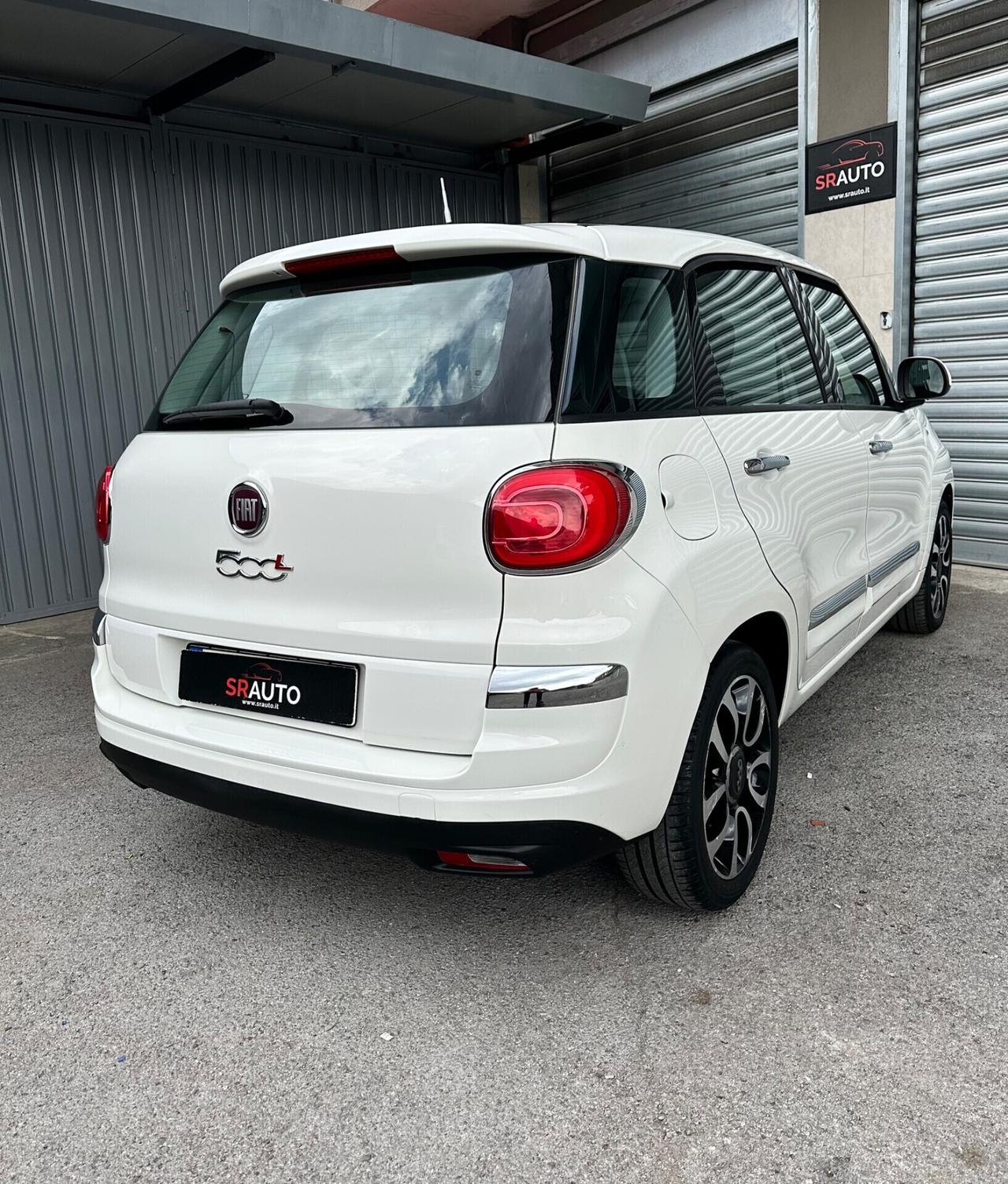 Fiat 500L 1.6 Multijet 120cv Mirror