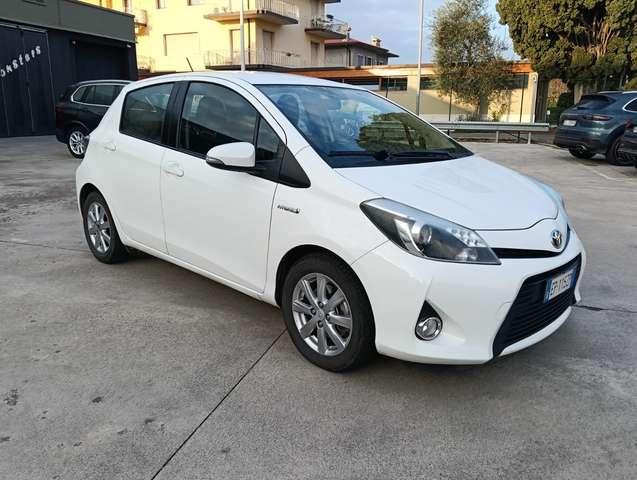 Toyota Yaris hybrid 5p 1.5h Lounge AUTOMATICA X NEOP.