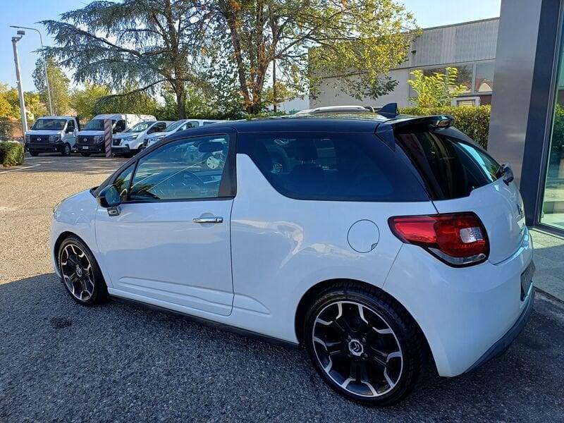 DS DS 3 DS 3 1.4 VTi 95 Just Black