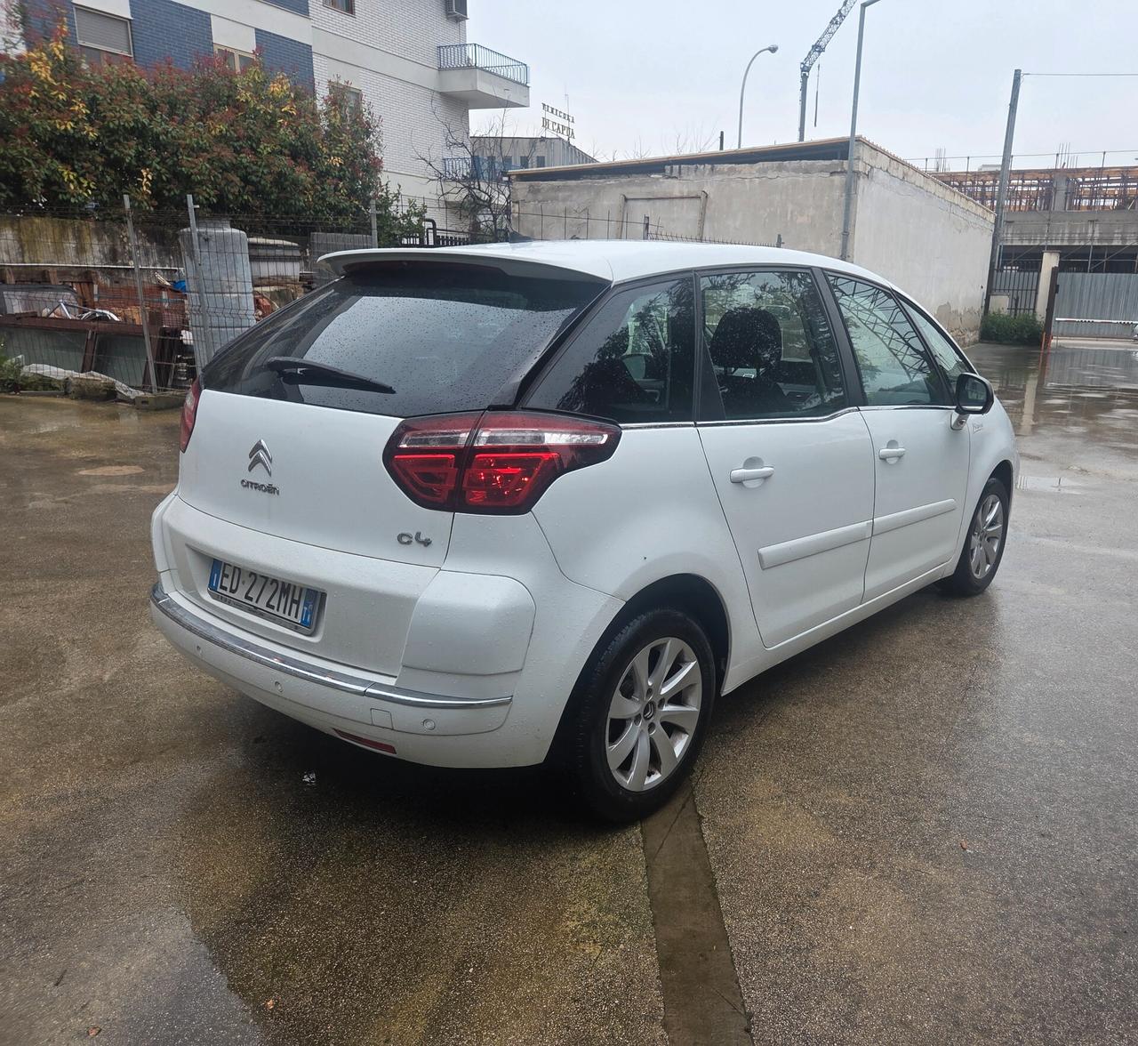 Citroen C4 Picasso 1.6 e-HDi 110 CMP6 Exclusive