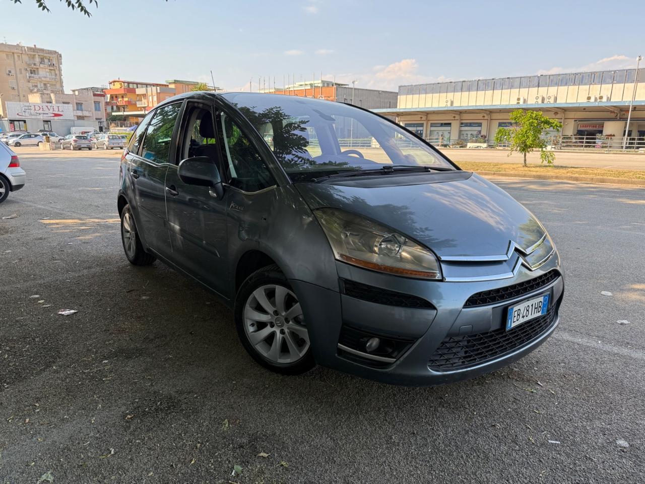 Citroen C4 Picasso 1.6 e-HDi 110 Exclusive Full