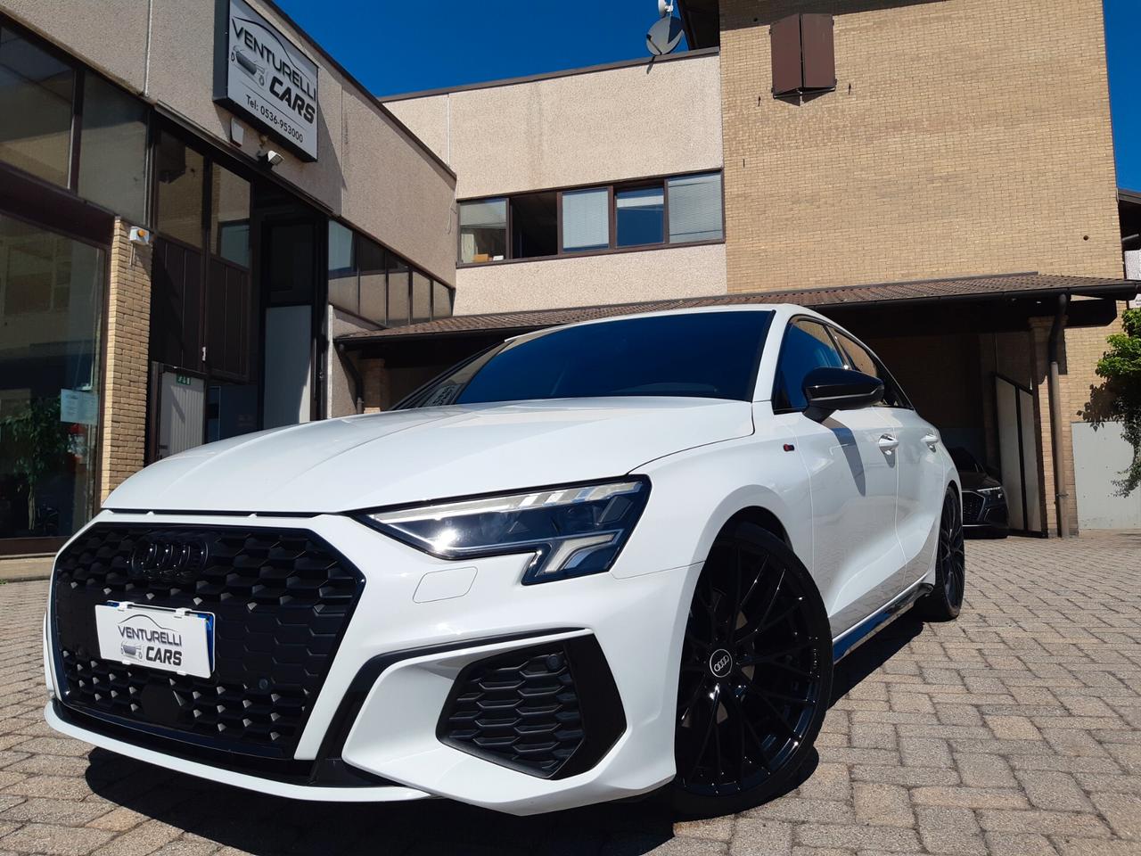 Audi A3 SPB 30 TDI S line edition CON I 20 CERCHI
