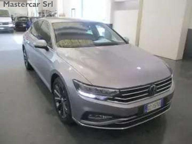 VOLKSWAGEN Passat Berlina 2.0 tdi SCR Executive 190cv dsg - GC157KR