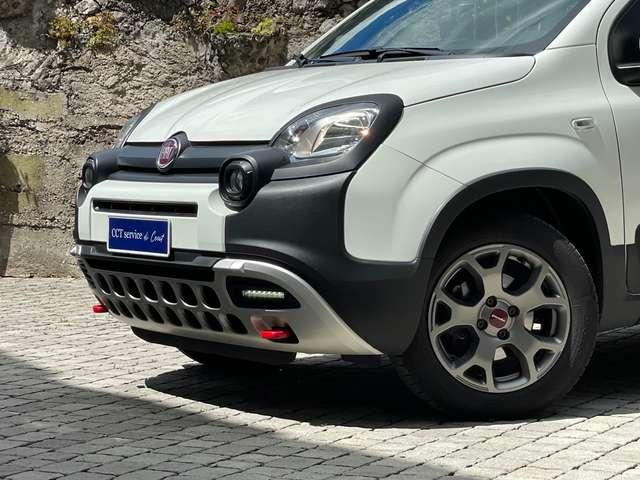 Fiat Panda 1.0 City Cross Plus Hybrid