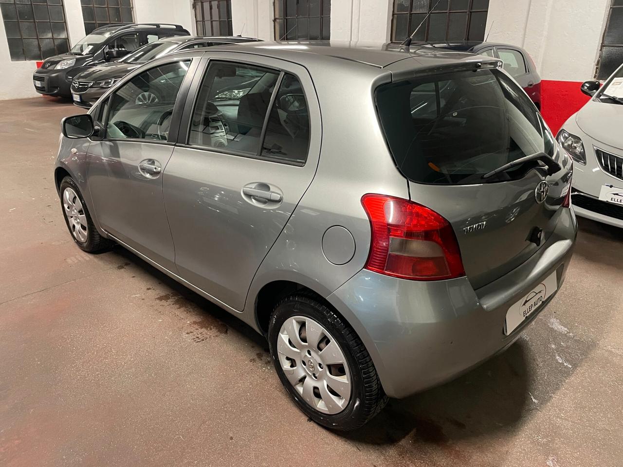 Toyota Yaris 5p OK NEOPATENTATI - UNIPRO