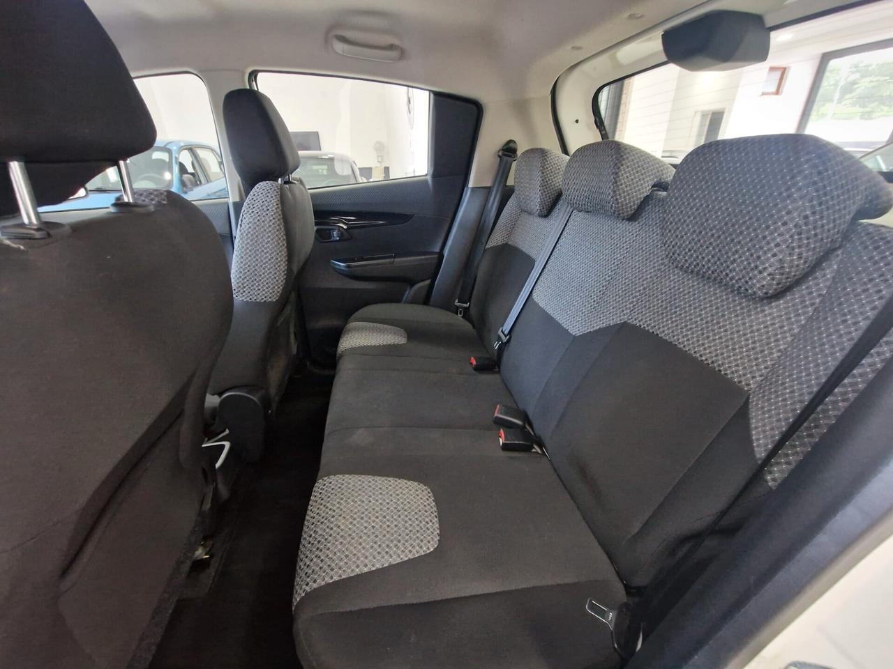 Mahindra KUV100 1.2 VVT K6+