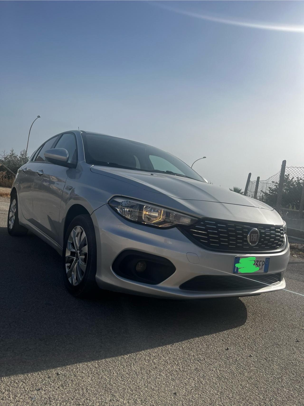 Fiat Tipo 1.6 Mjt S&S 5 porte Lounge anno 2016