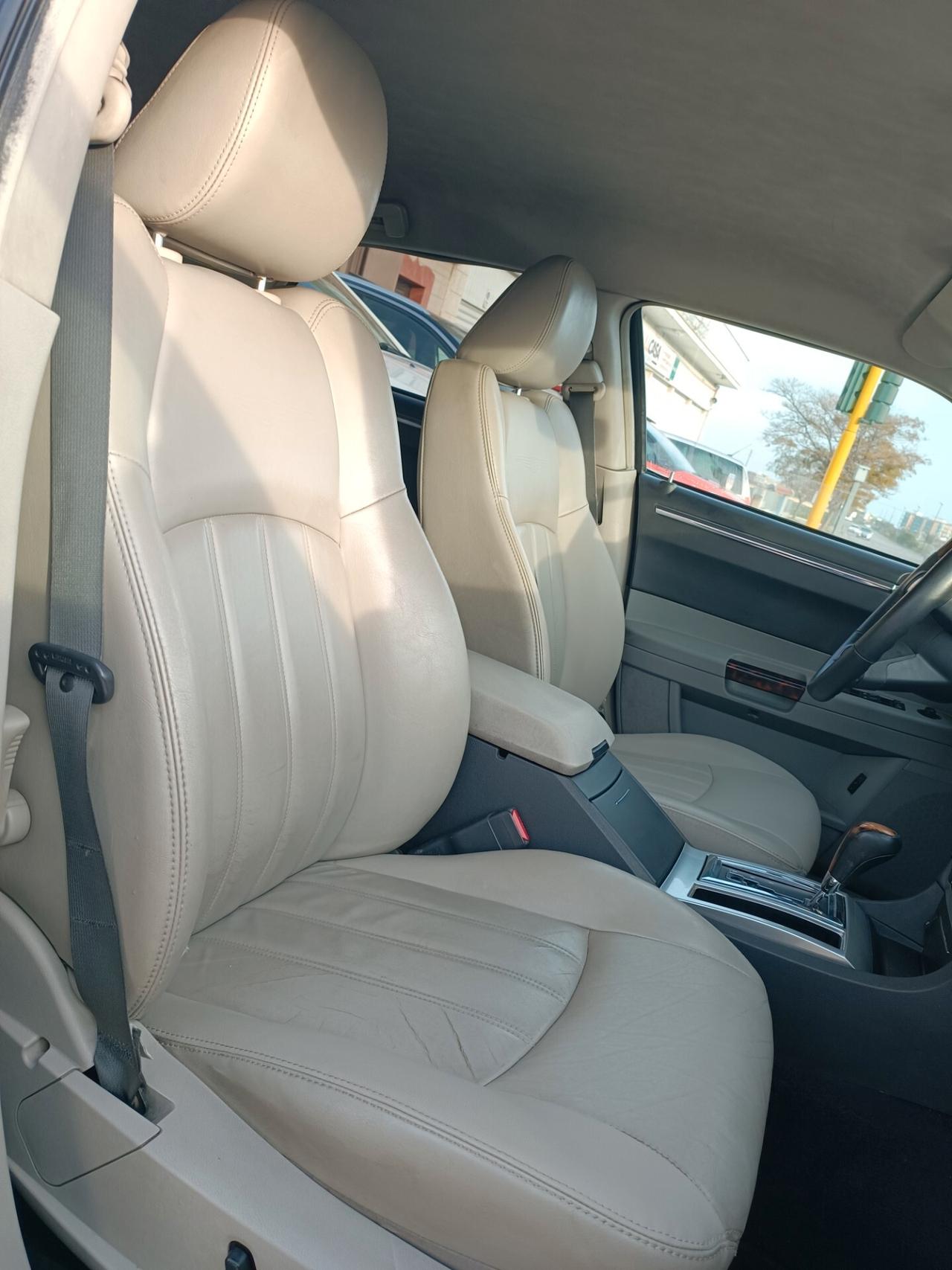 Chrysler 300C 3.0 V6 CRD cat DPF Sedan