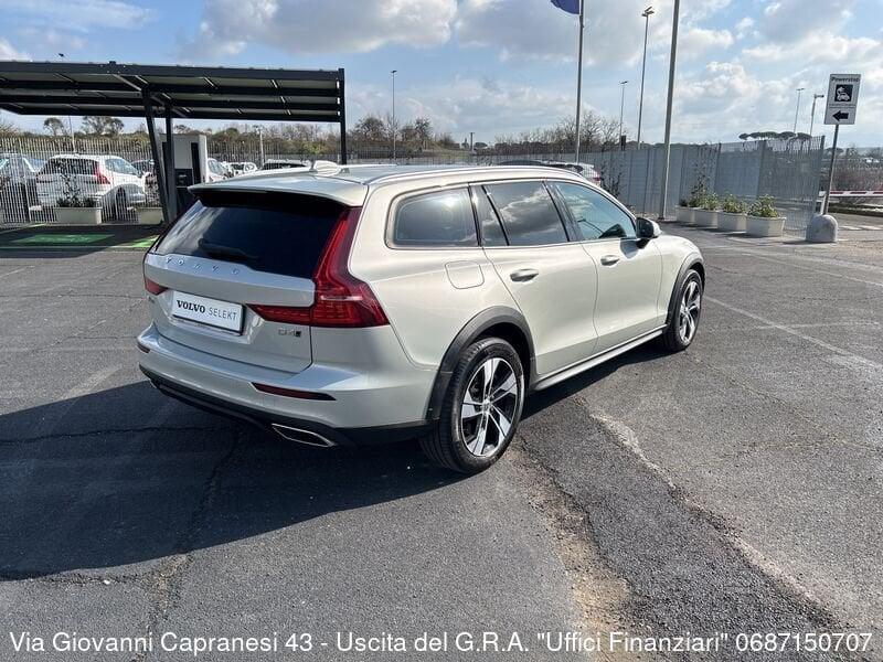 Volvo V60 Cross Country D4 AWD Geartronic Business Plus