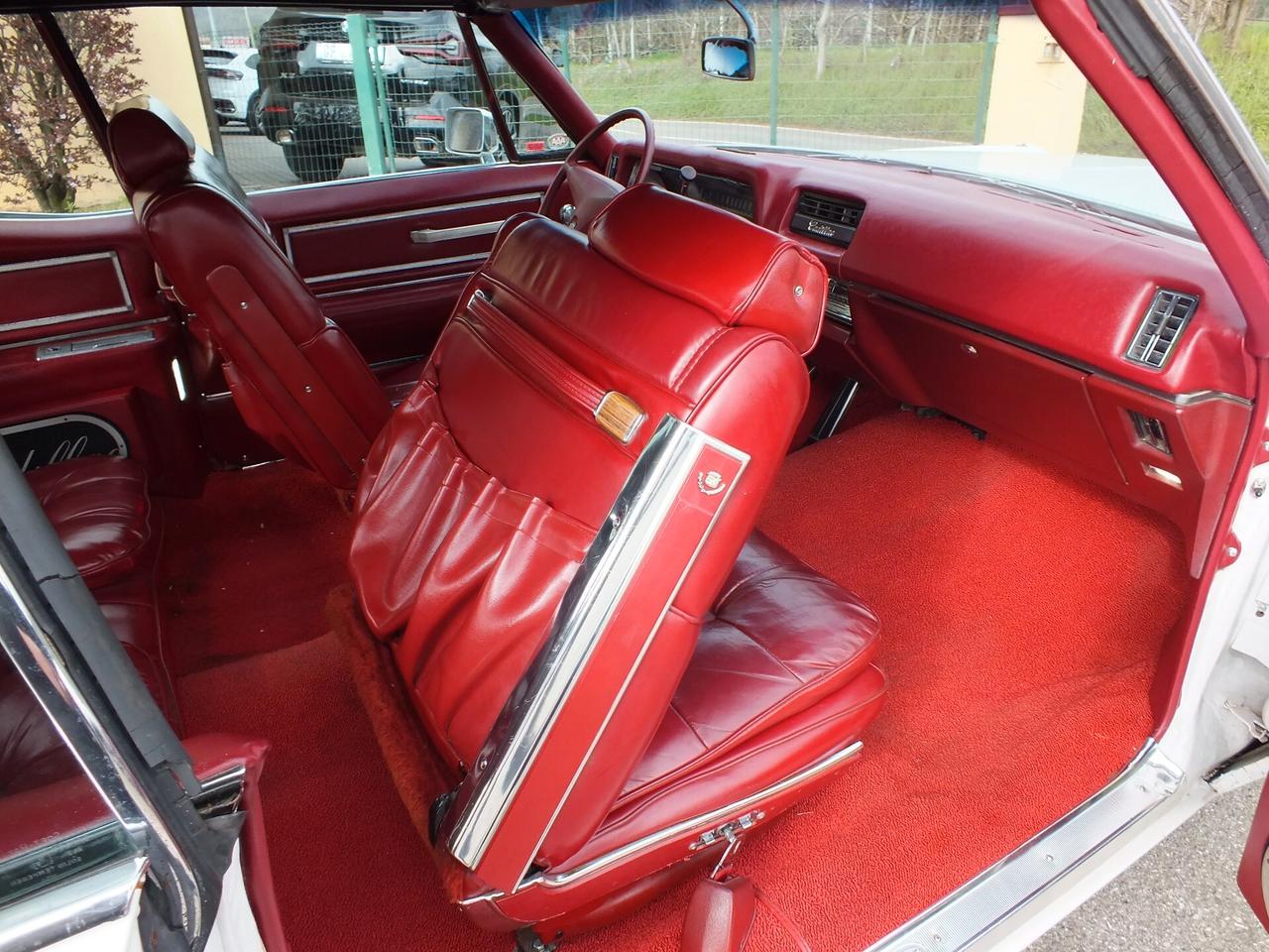 CADILLAC DEVILLE V8 CONVERTIBILE COSTRUZIONE 1966