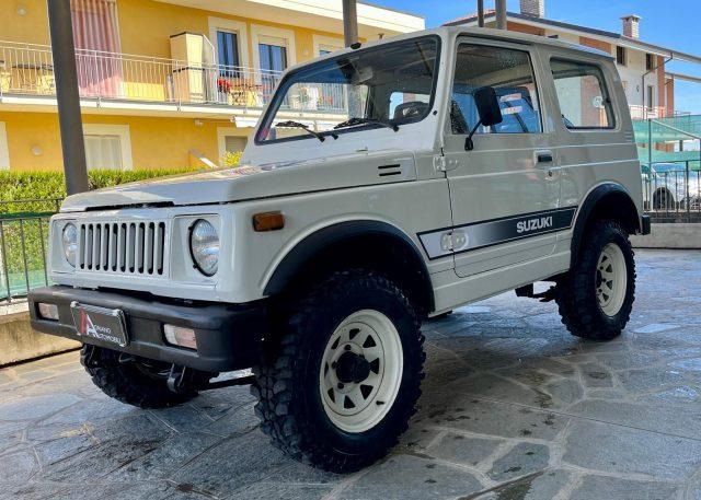 SUZUKI SJ 410 SJ410 Berlina De Luxe ISCRITTA ASI