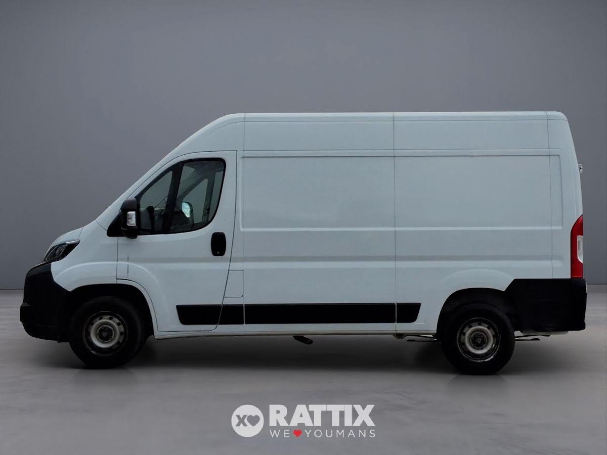 Peugeot Boxer 335 2.2 bluehdi 140CV L2H2 (IVA ESCLUSA)