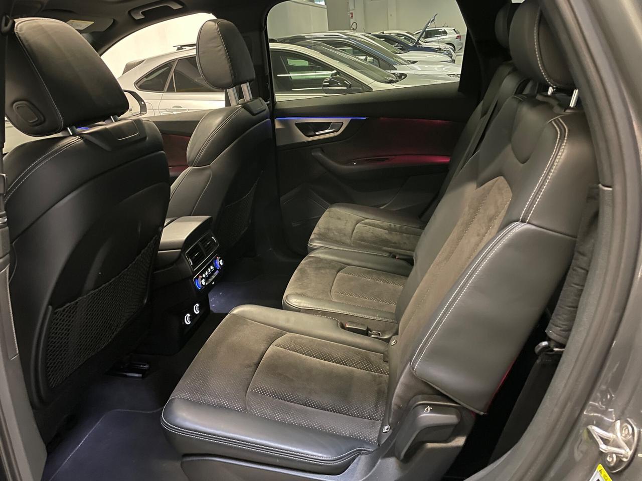 Audi Q7 3.0 TDI 272 CV quattro tip. Sport S Line Tetto 7P.