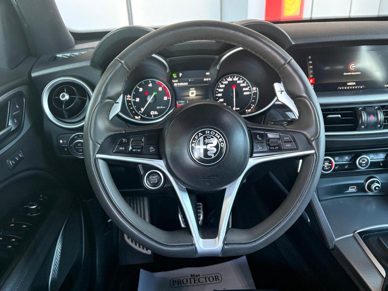 Alfa Romeo Stelvio 2.2 Turbodiesel 210 CV AT8 Q4