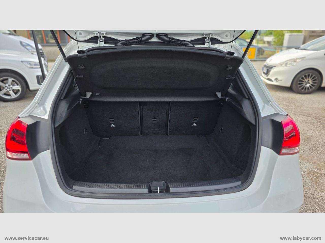 MERCEDES-BENZ A 200 Automatic Premium