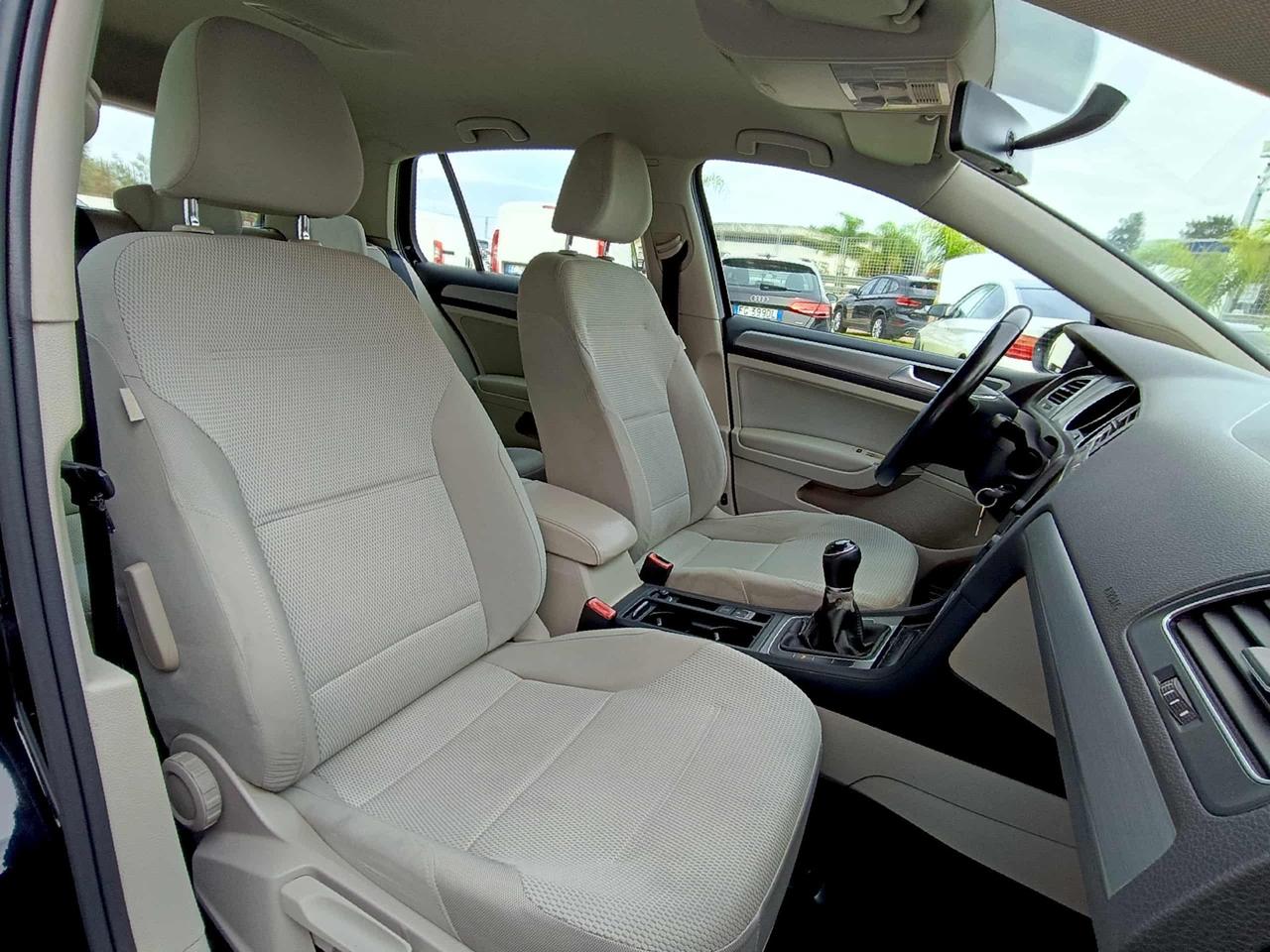 Volkswagen Golf Business 1.6 TDI 5p. Highline BlueMotion Technology - 2015