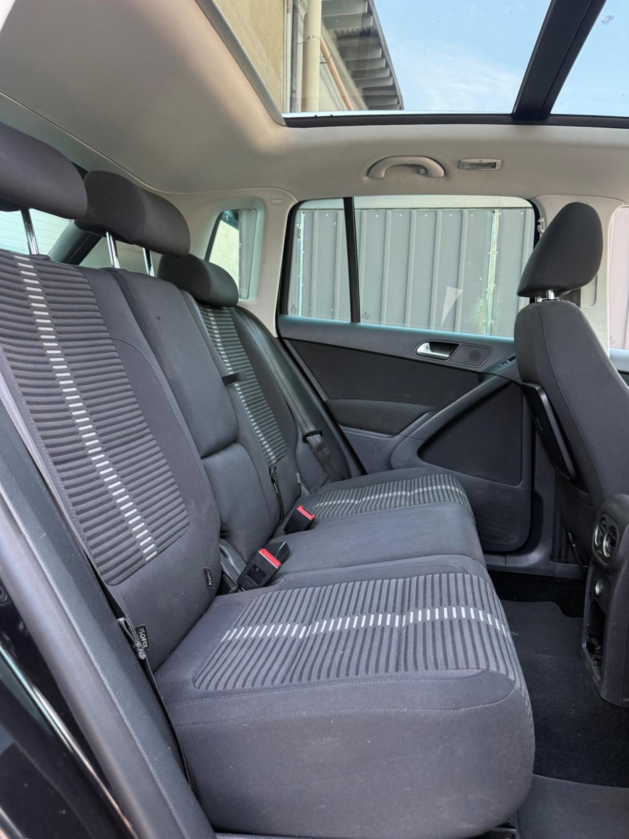 Volkswagen Tiguan 2.0 TDI DPF 4MOTION Sport & Style