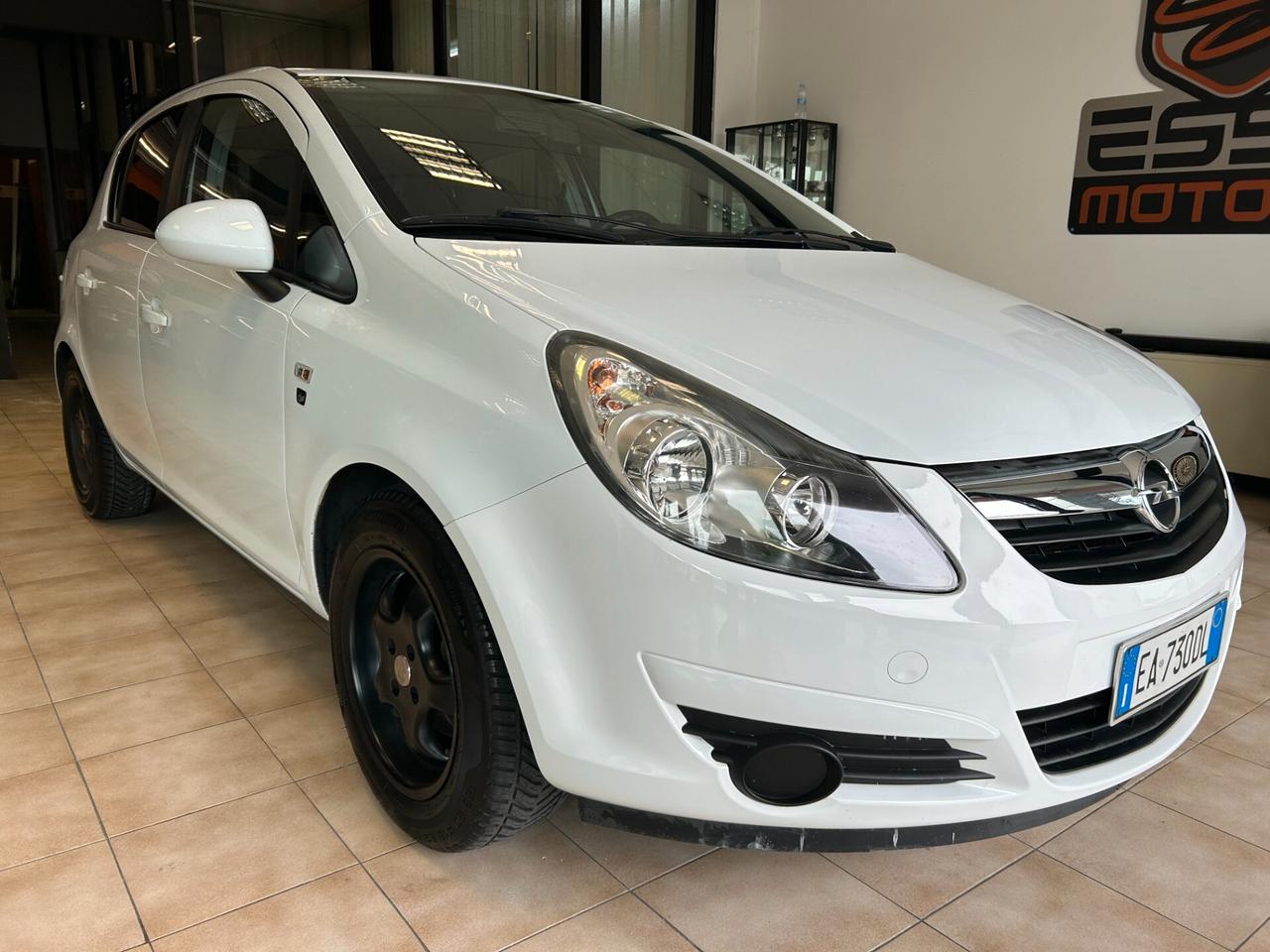 Opel Corsa 1.2 80CV 5 porte GPL-TECH Edition