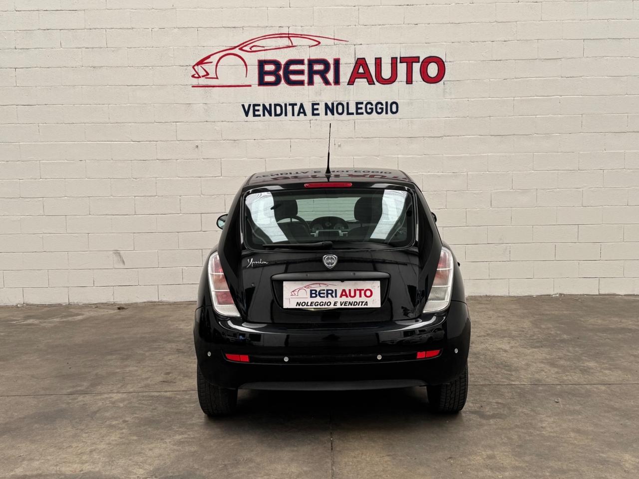 Lancia Ypsilon adatta a neopatentati