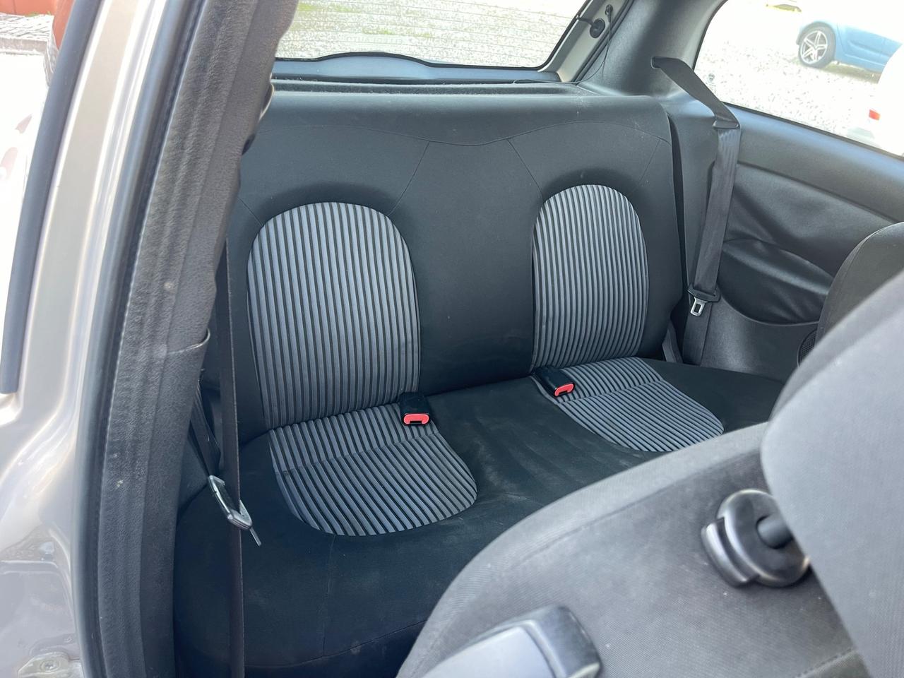 Lancia Ypsilon 1.2 Argento