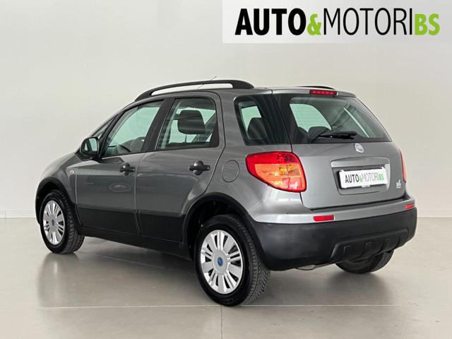 FIAT Sedici 1.6 16V 4x4 Emotion
