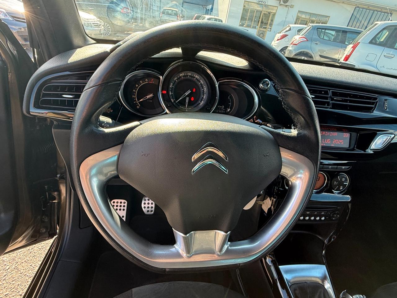 Ds DS3 DS 3 1.2 VTi 82 Chic