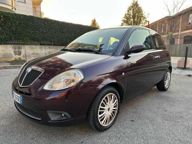 LANCIA Ypsilon 1.3 MJT 75 CV Modamilano