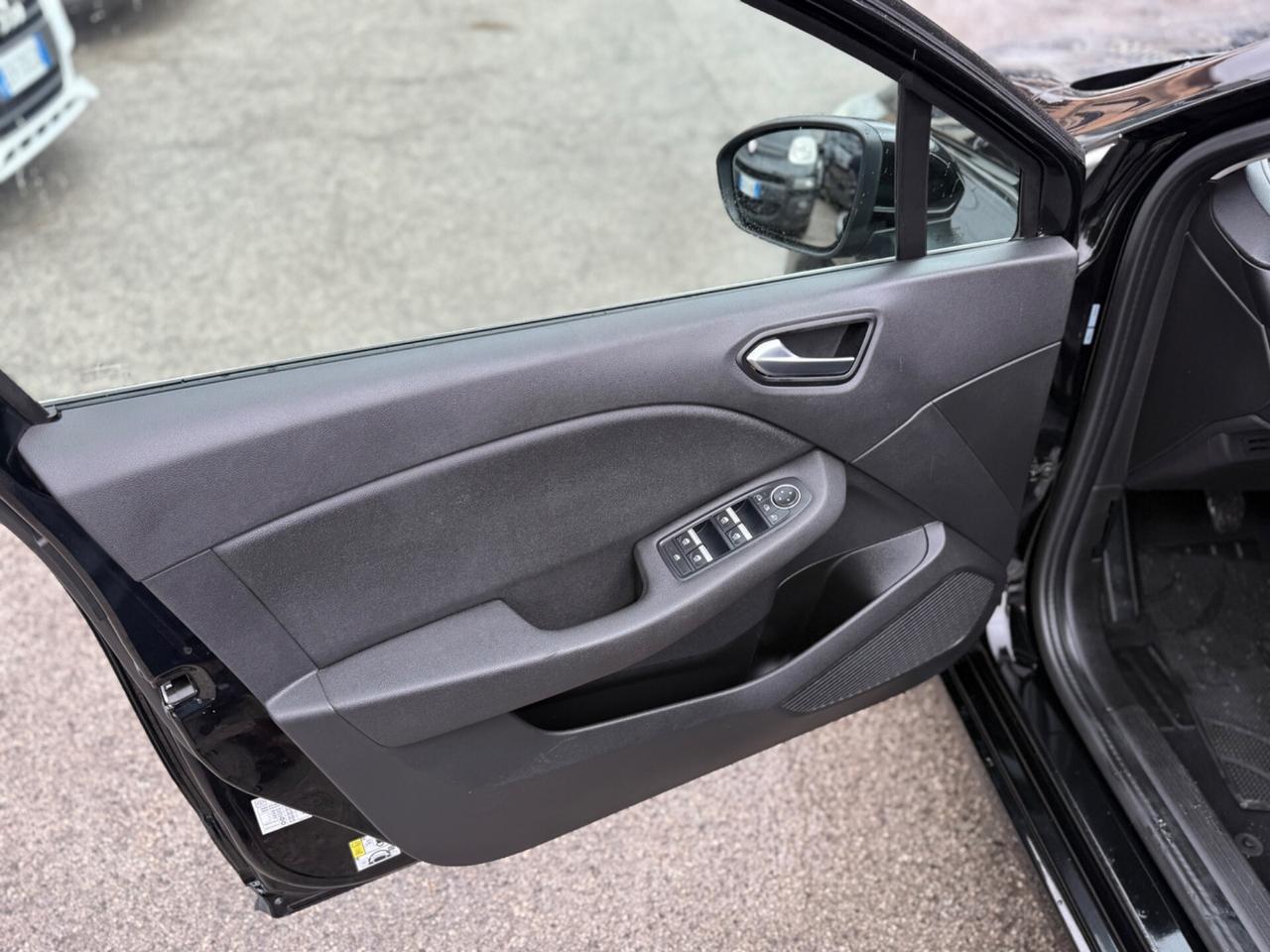 Renault Clio TCe 100 CV 5 porte Intens Perfetta