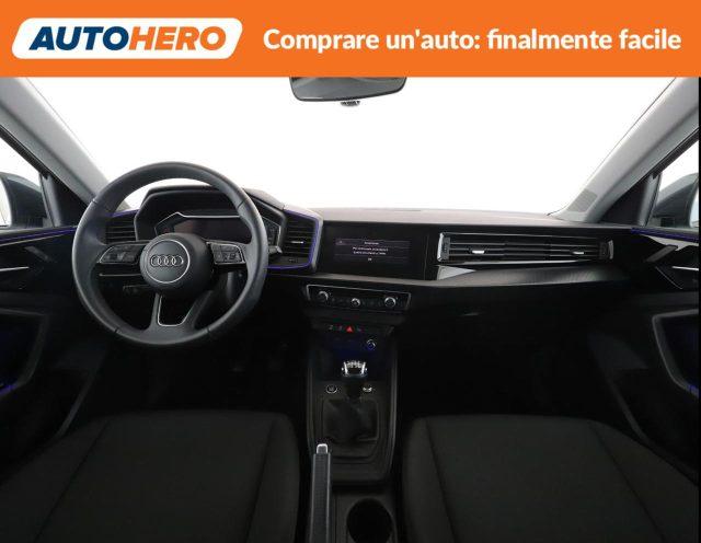 AUDI A1 allstreet 30 TFSI Identity Contrast