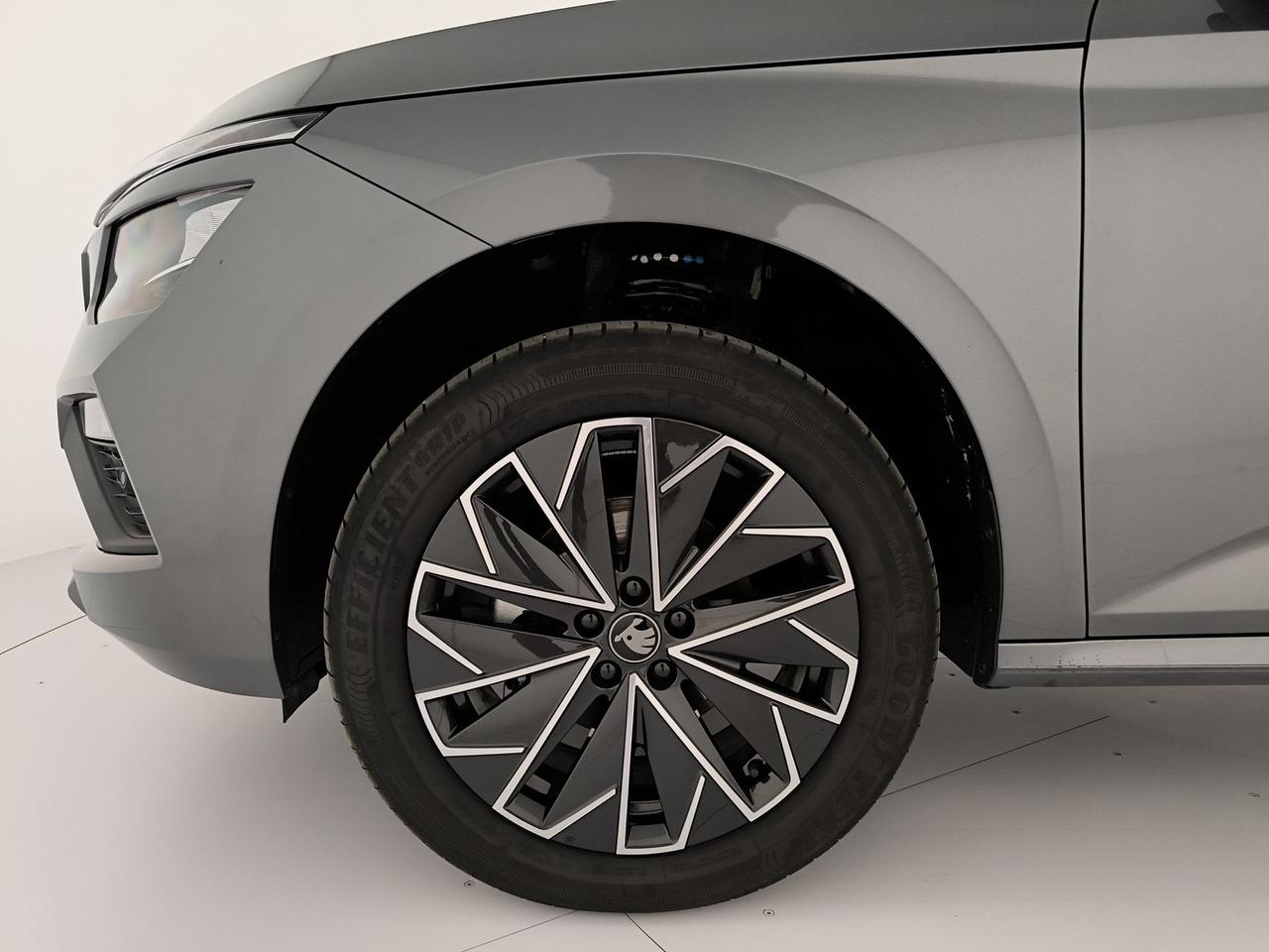 Skoda Kamiq 1.0 tsi black dots 95cv