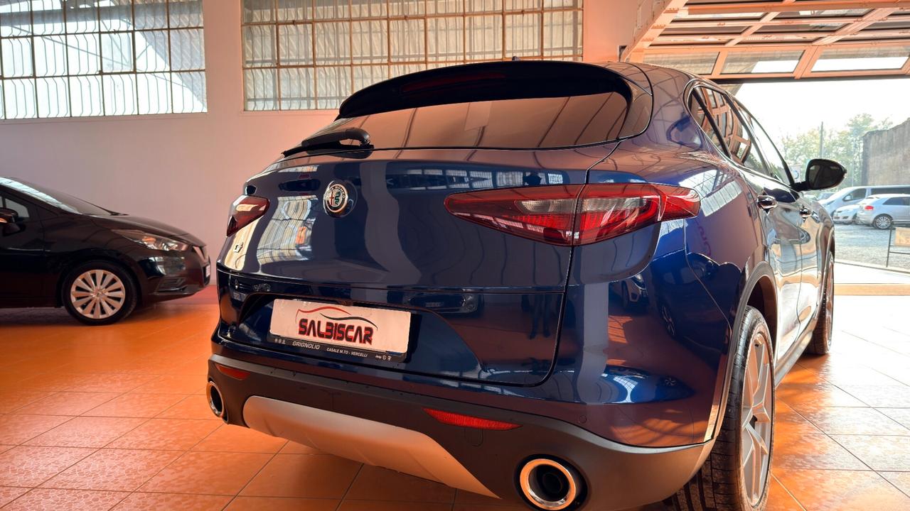 Alfa Romeo Stelvio 2.2 Turbodiesel 210 CV AT8 Q4 Executive