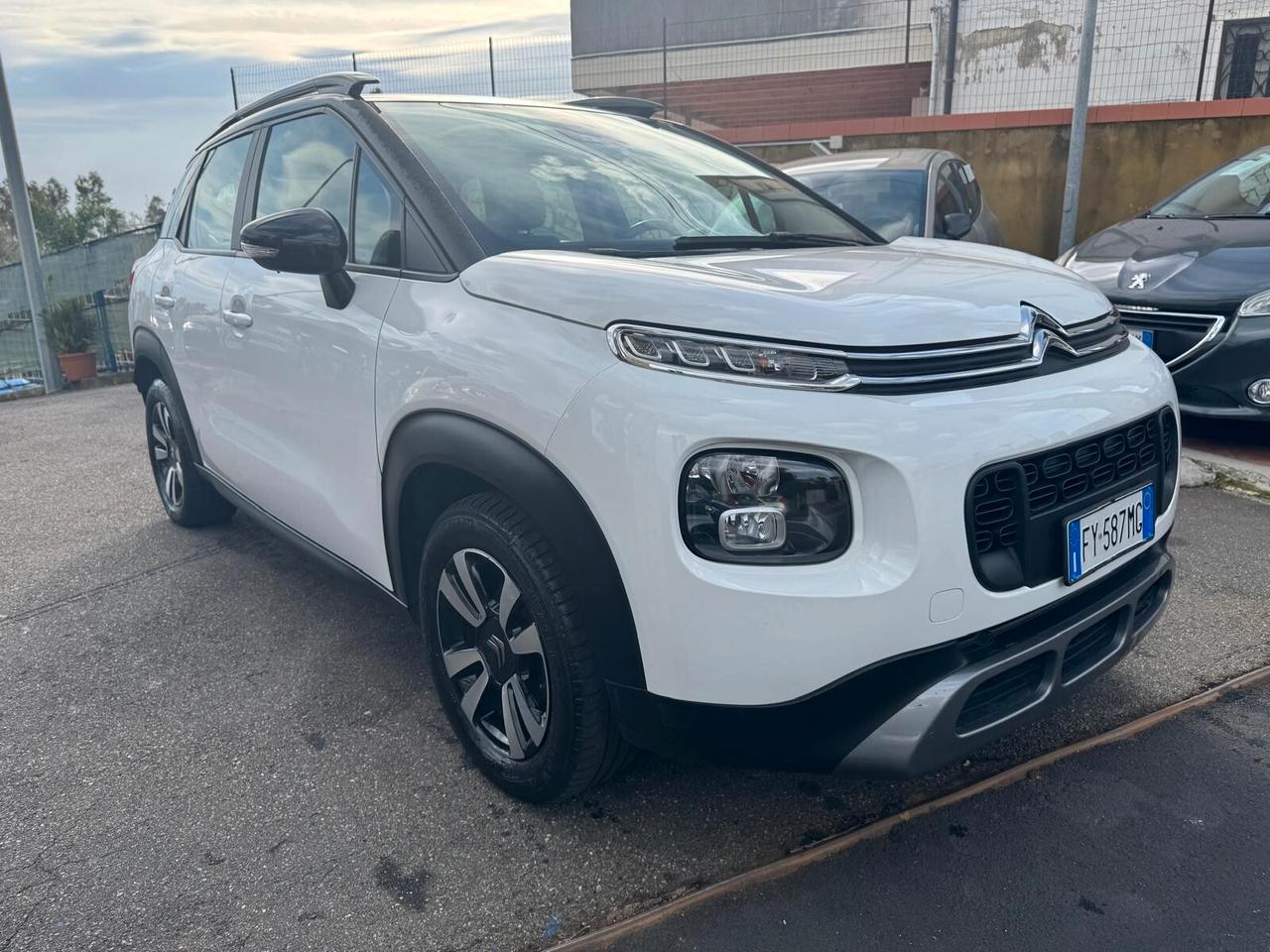 Citroen C3 Aircross C3 Aircross BlueHDi 100 S&S Shine