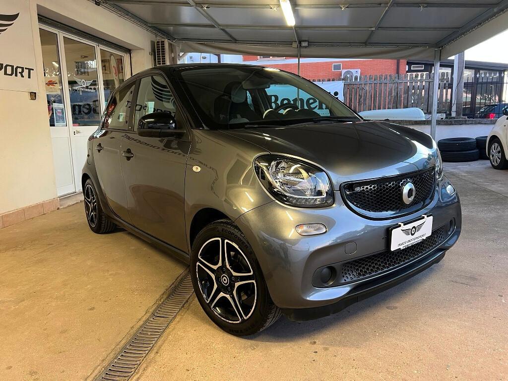Smart Forfour Passion 1.0 71CV soli 56.000KM