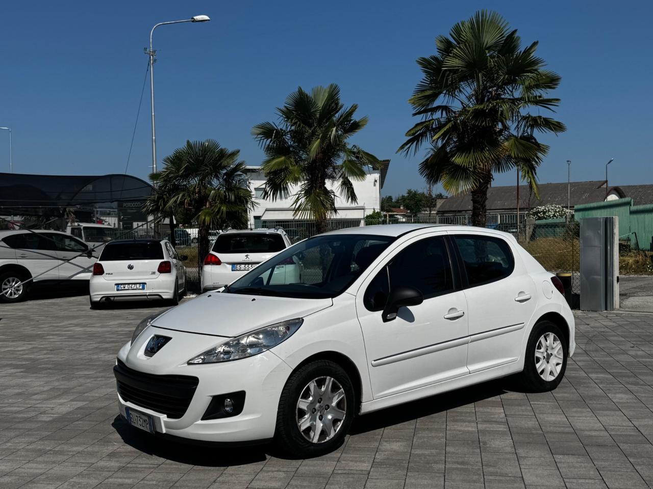 Peugeot 207 1.4 8V 75CV 5p. Access ECO GPL