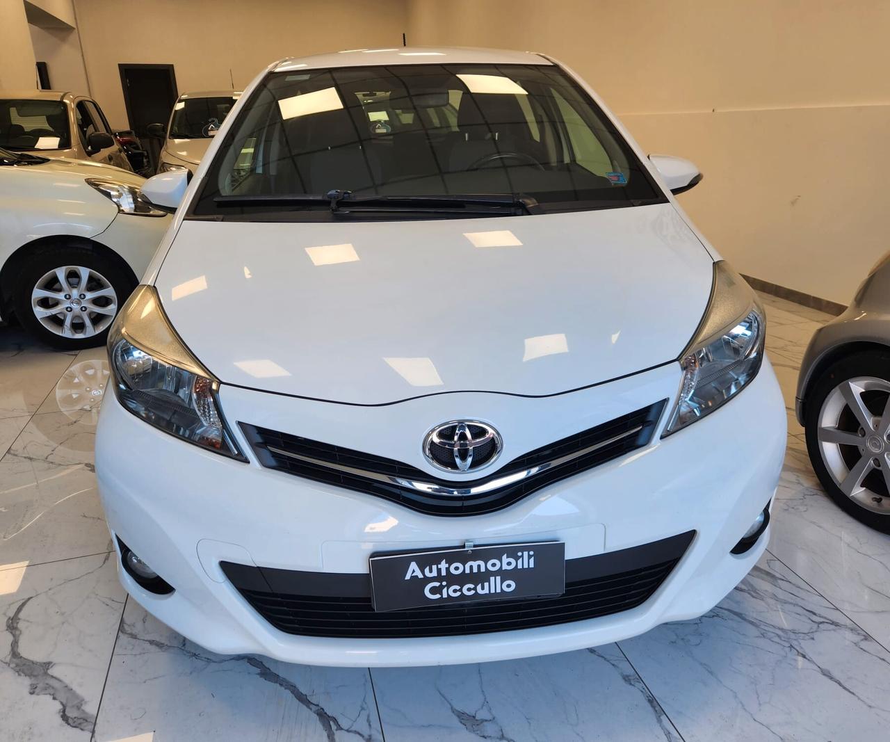 Toyota Yaris 1.4 D-4D 5 porte Lounge