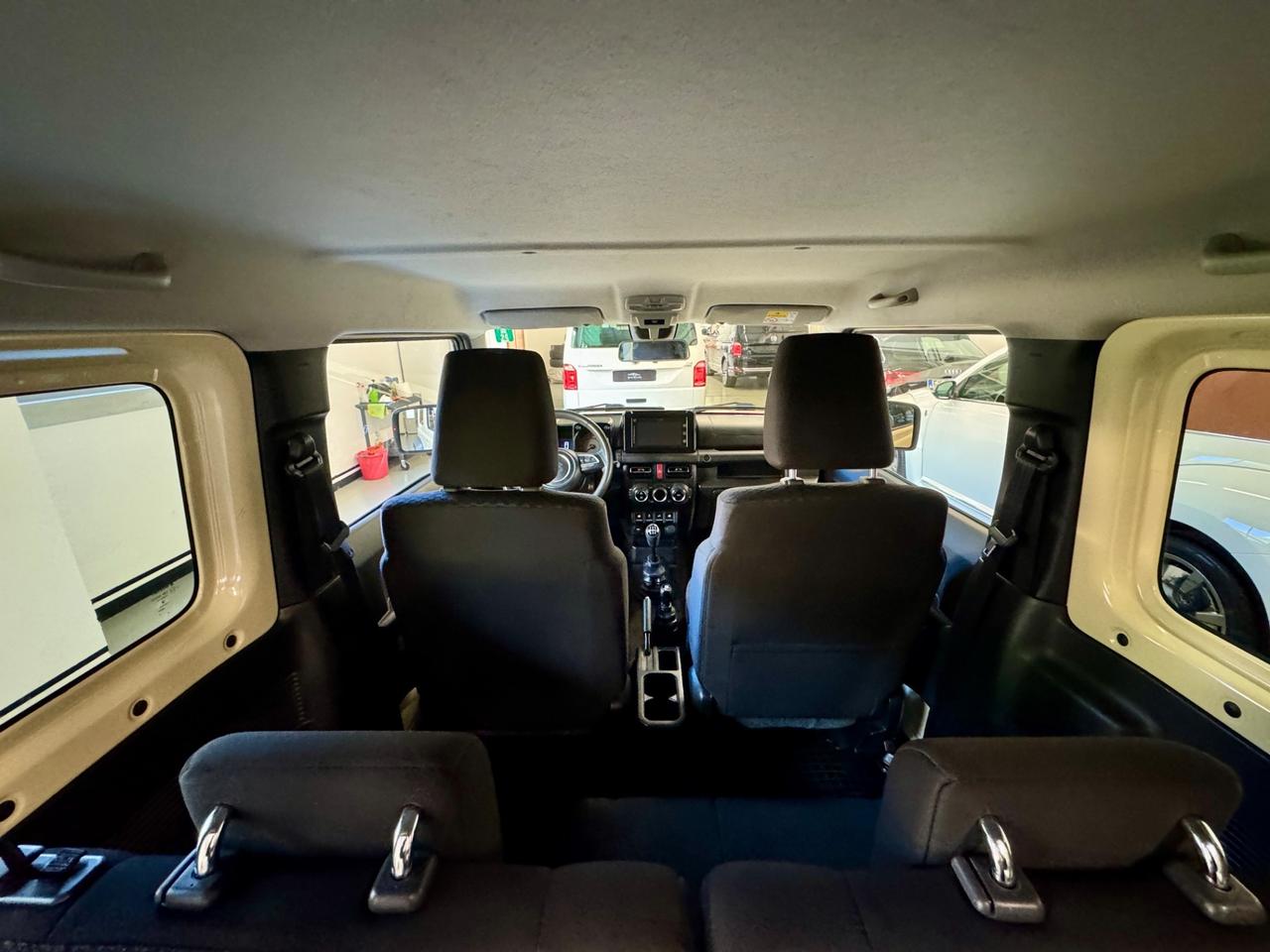 Suzuki Jimny - 4 POSTI VETTURA - FULL OPTIONAL