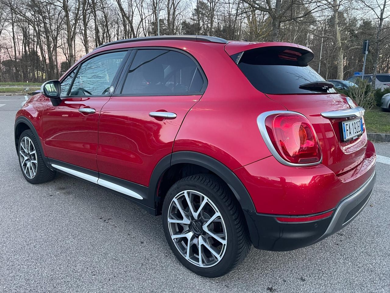 Fiat 500X 2.0 MultiJet 140 CV 4x4*Automatik*Navi*Pelle