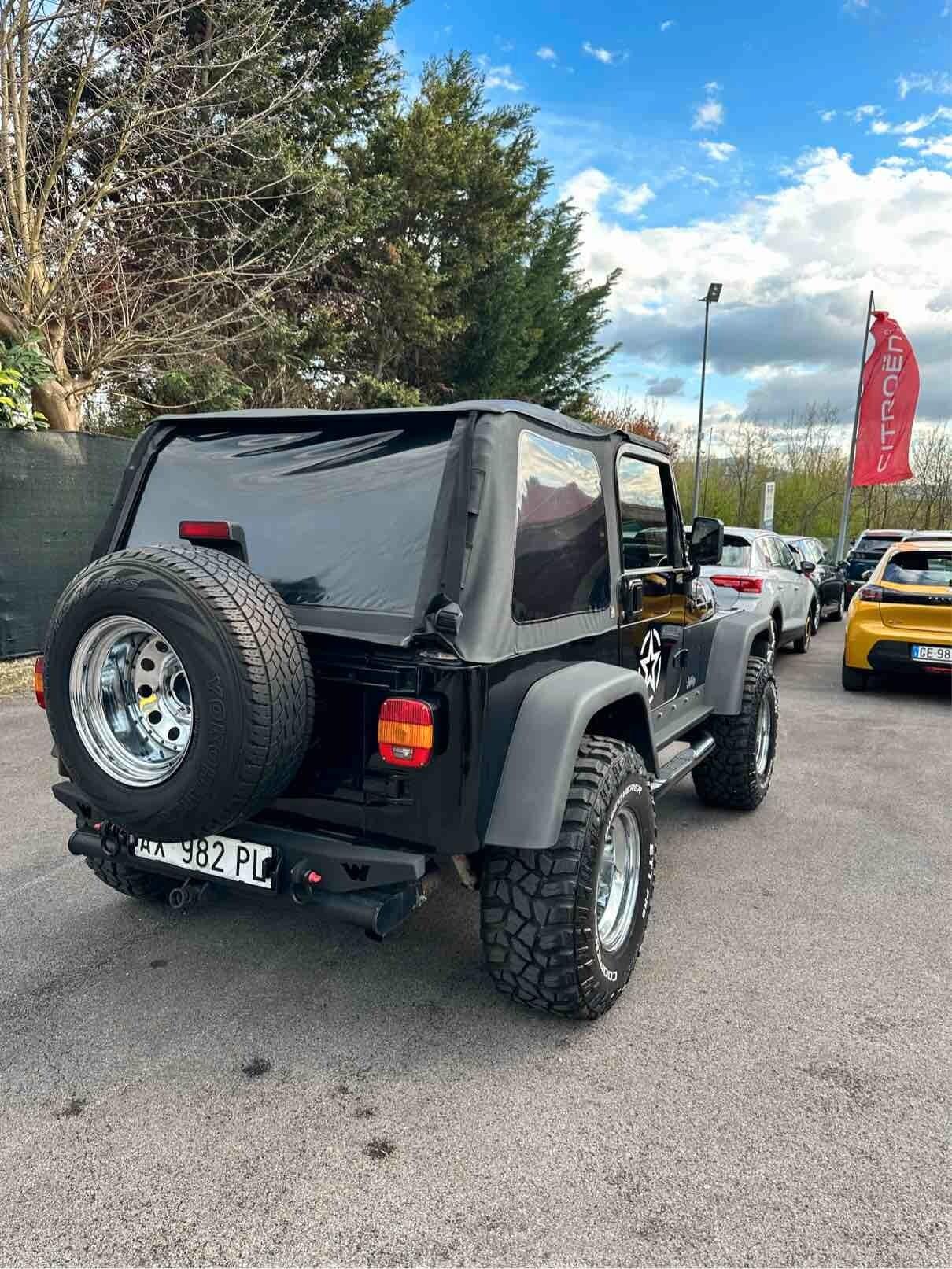 Jeep Wrangler 2.5 cat Soft top (EU)