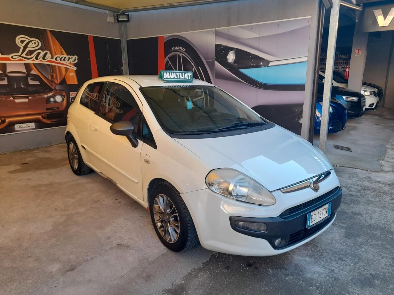 Fiat Grande Punto 1.3cc diesel 12 mesi garanzia-2011